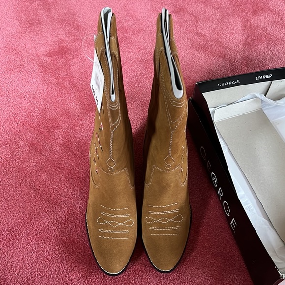 NEW suede flowered cowgirl boots - Picture 6 of 8